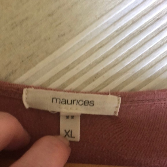 Cut Out Top - Picture 2 of 3